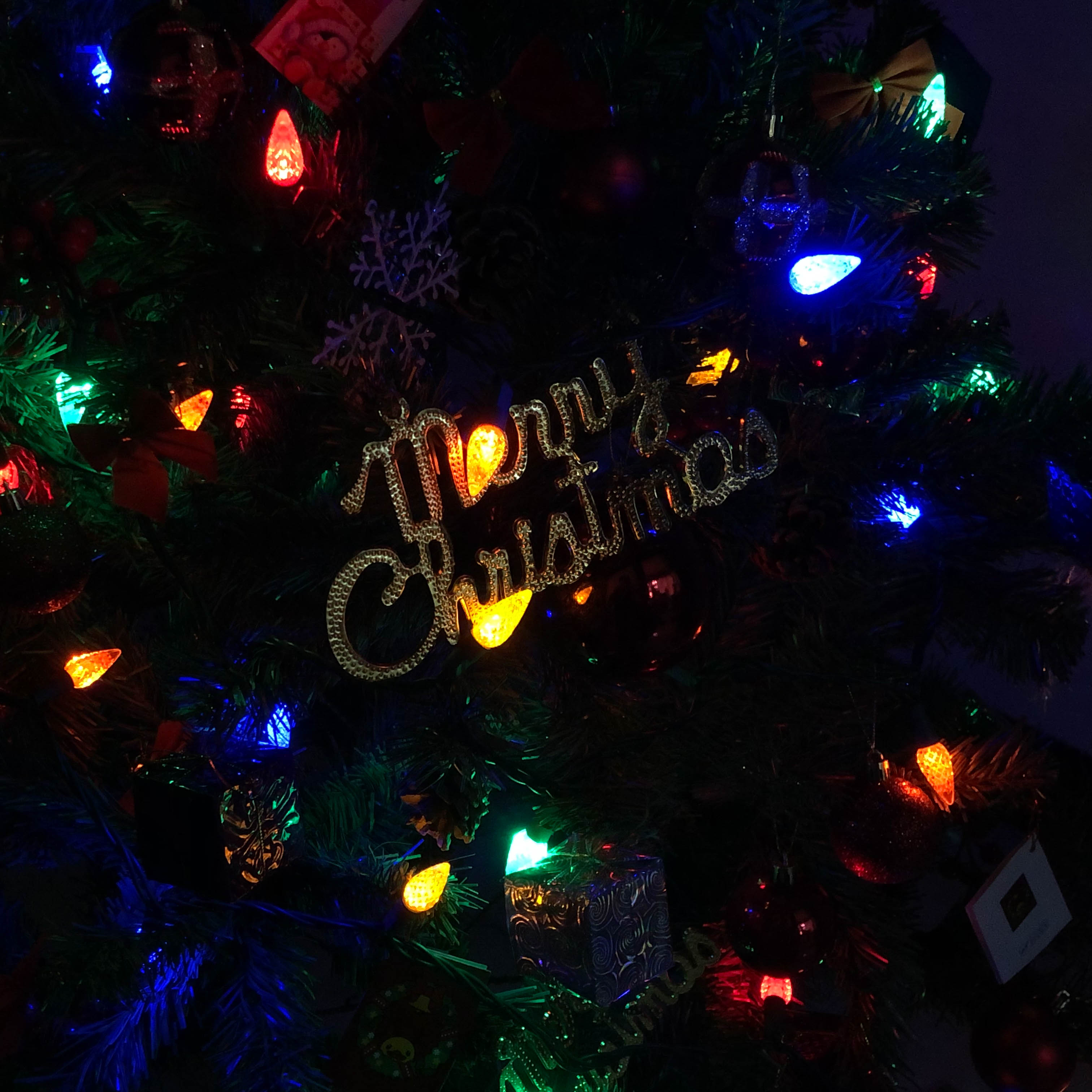 Multi UL waterdichte C6 aardbei LED-kerstverlichting 