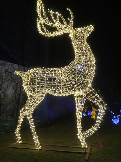 Giant Christmas Deer Decor Outdoor Lights